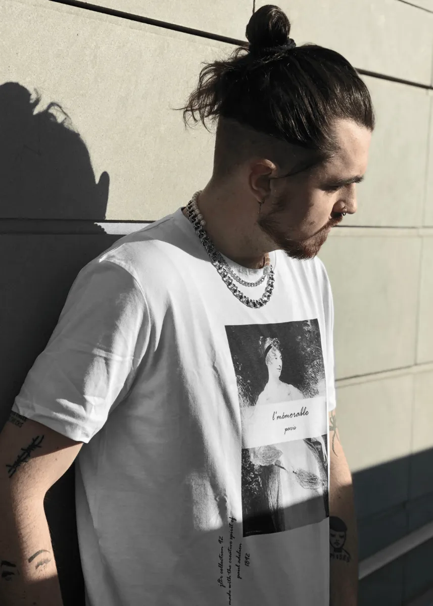 l'Mémorable Unisex Shirt in White