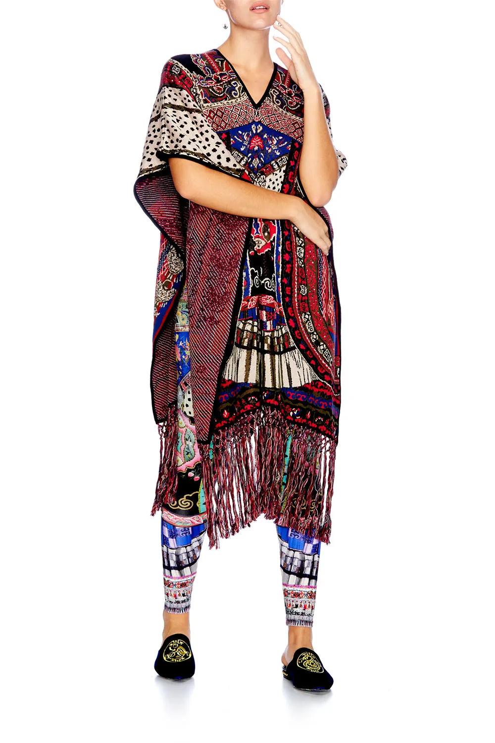 LONG VNECK PONCHO WITH FRINGING ABOUT A GIRL