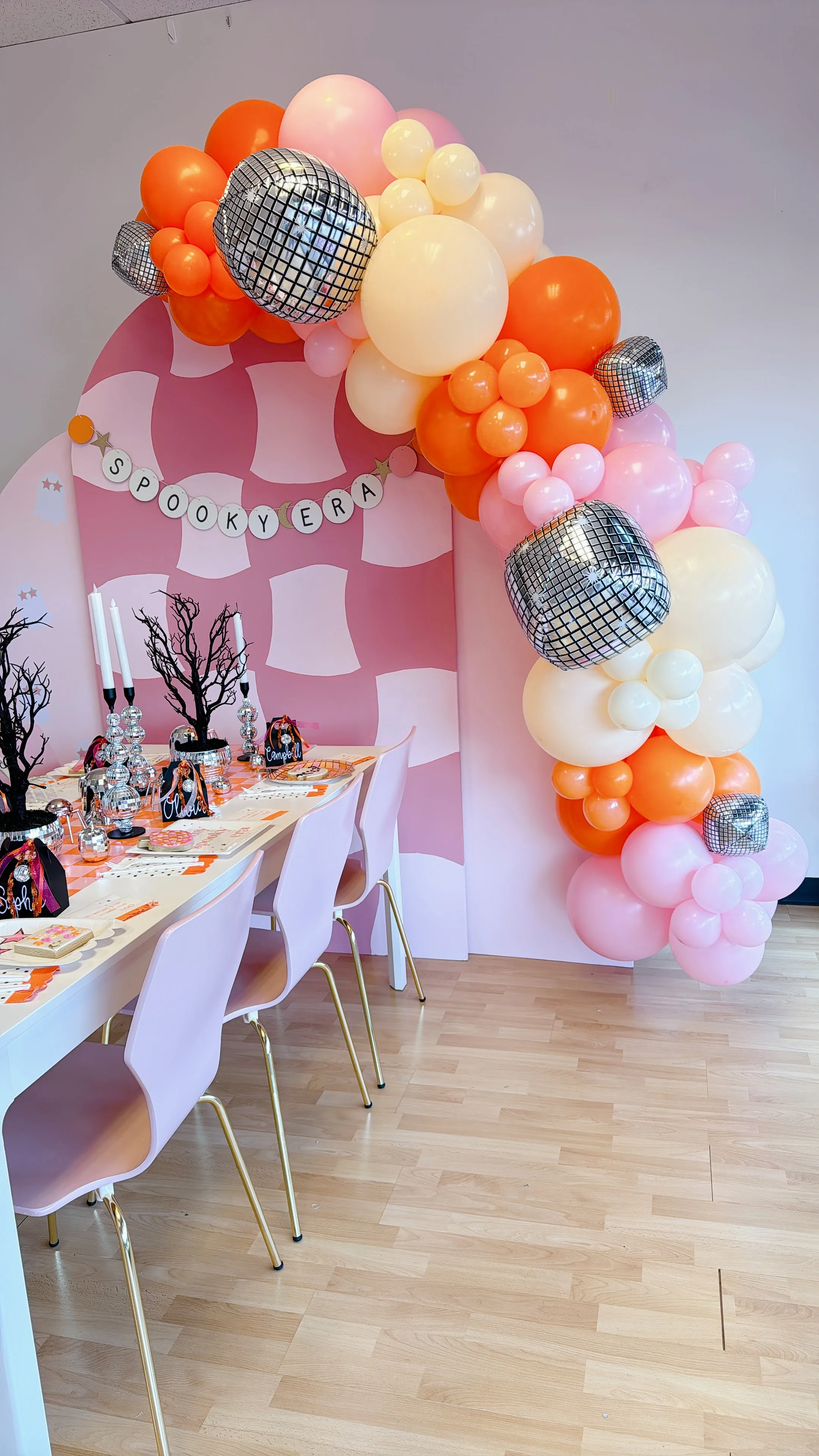 Spooky Era DIY Balloon Garland Kit