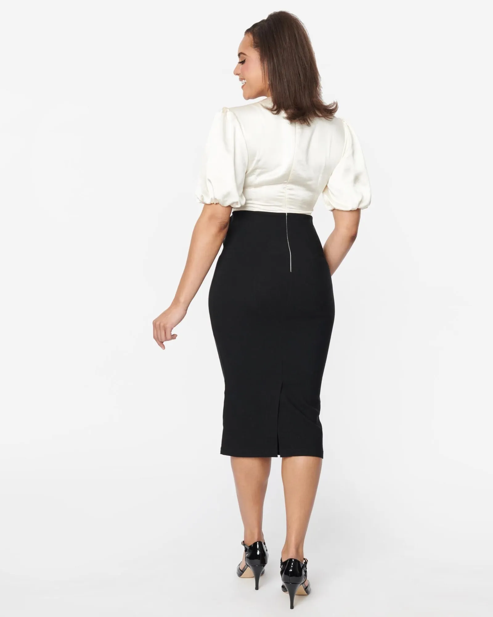 Unique Vintage Ivory & Black Button Front Wiggle Dress | White. Black